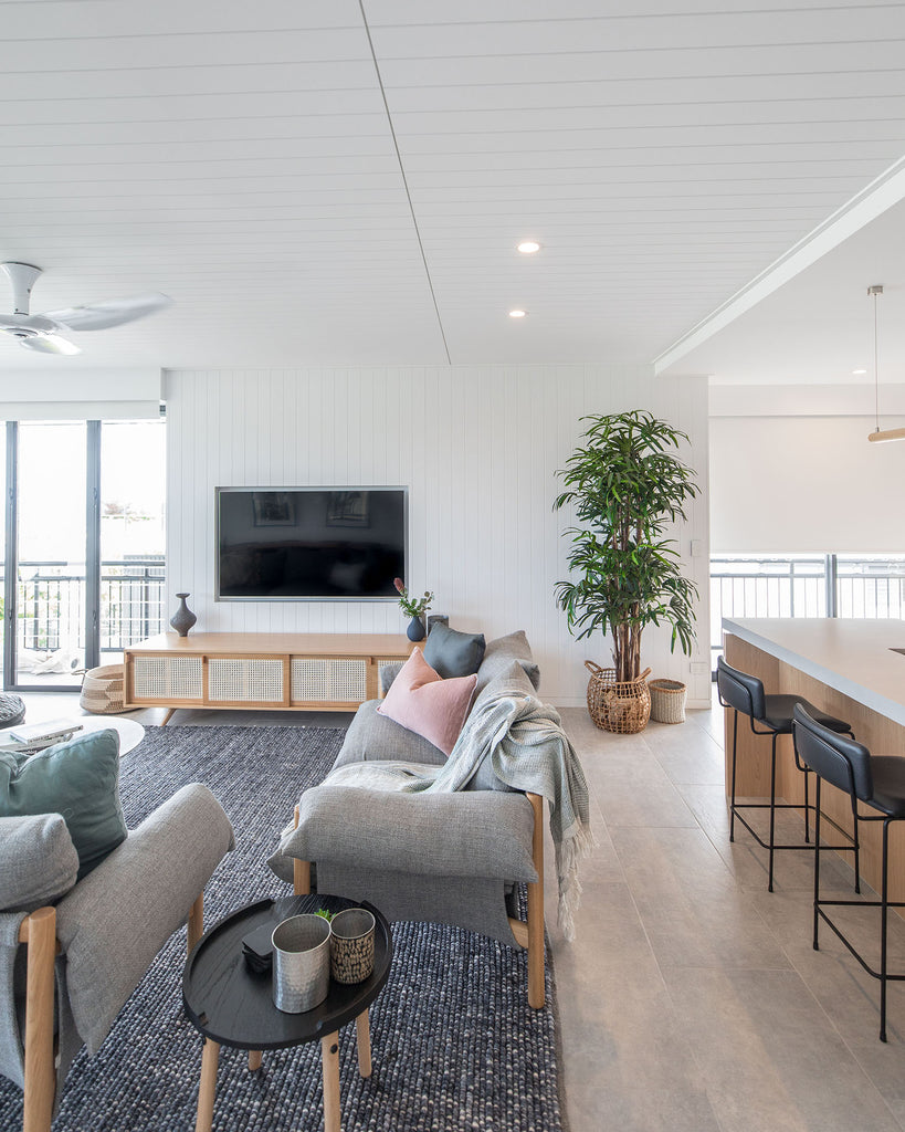 SUNSHINE BEACH PENTHOUSE