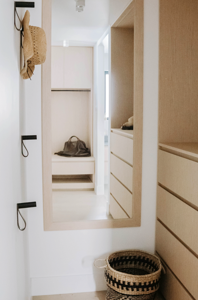 HASTINGS ST | BEACH VIEW FAMILY RESIDENCE